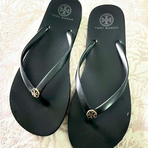 TORY BURCH black flip flops size 10